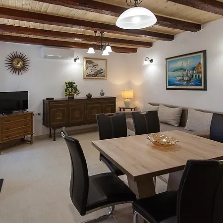 Villa Nika Omišalj