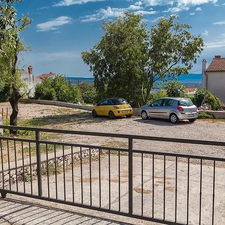 Nika Villa