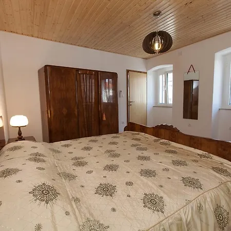 Villa Nika